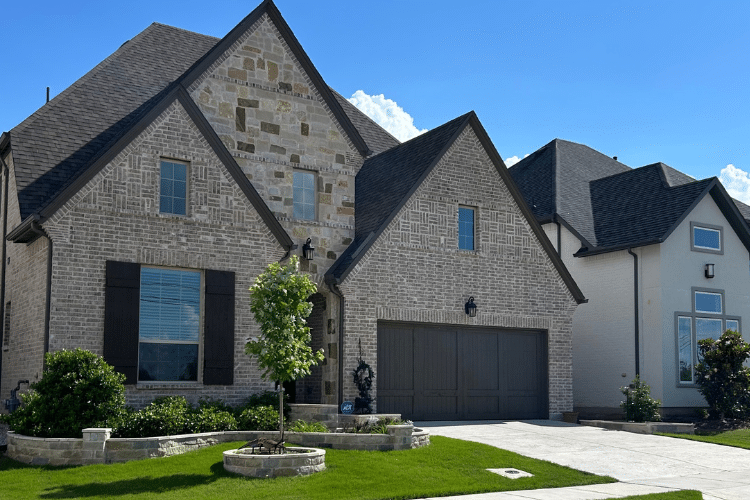lewisville pros and cons